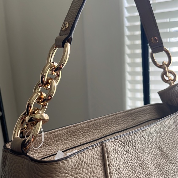 **sold elsewhere** NWT Michael Kors Convertible Strap Tan Leather Shoulder Bag - Picture 6 of 17